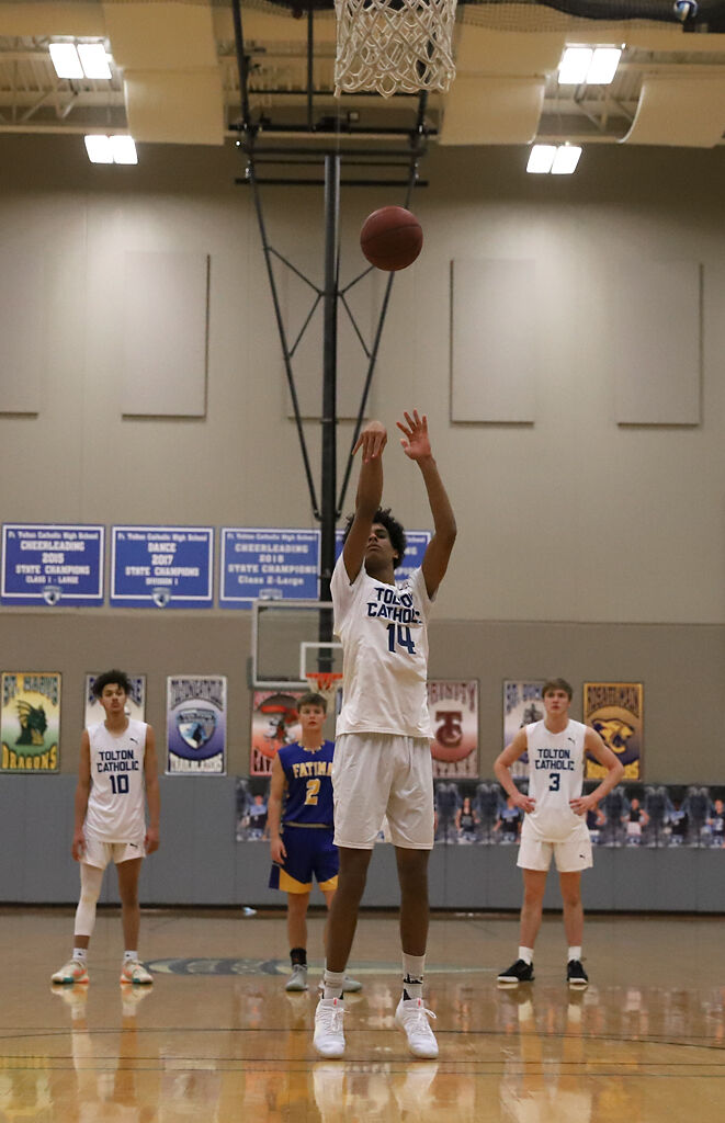 Jevon Porter shoots a free throw